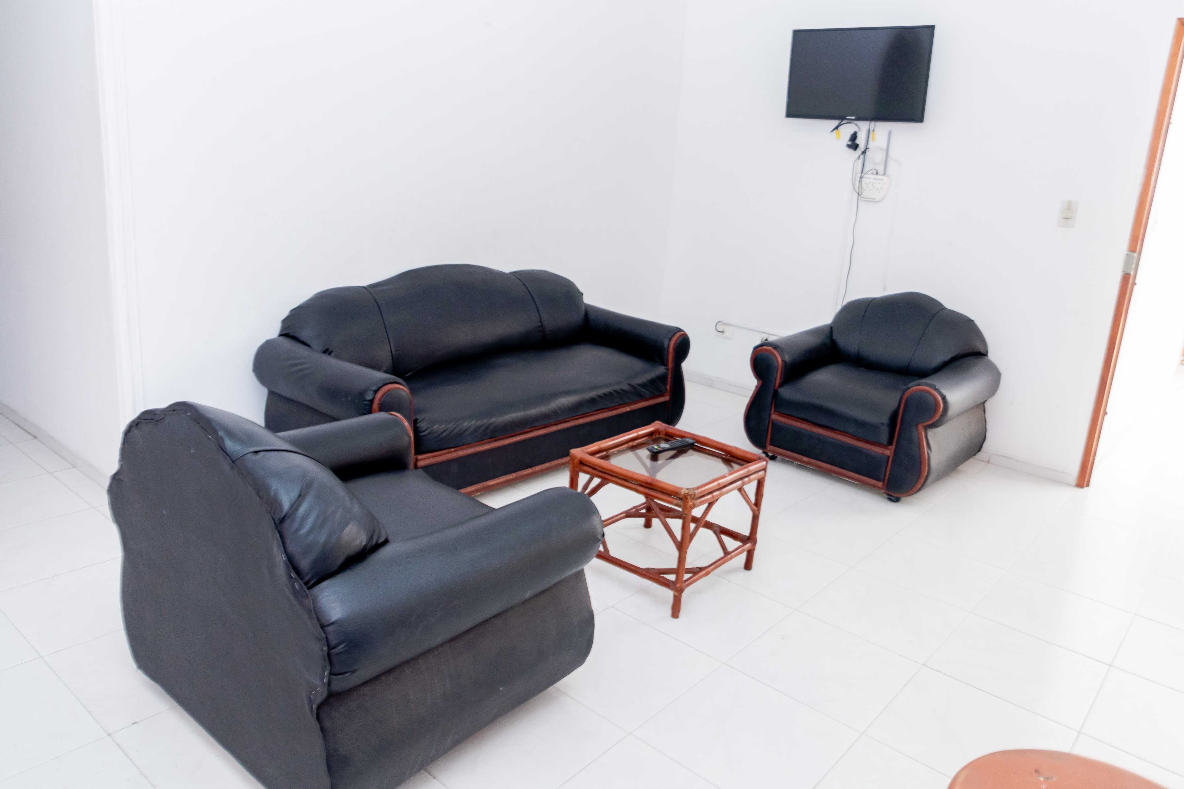 Apartment with Sea Views - 2