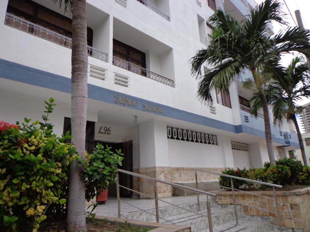 Edificio Sandra - Exterior view